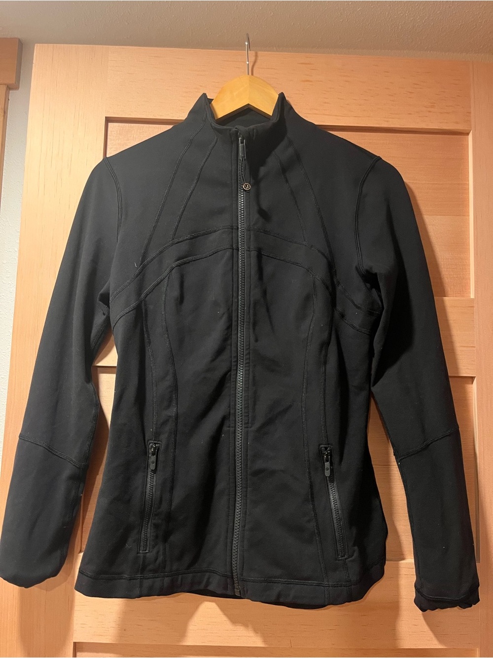 Black Women’s Zip-Front Jacket - Lululemon